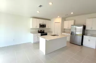 38396 Pindos Dr, Dade City, FL 33525 - Photo 6