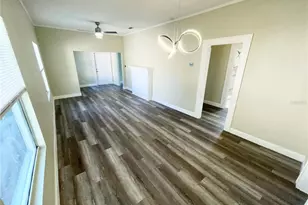 1121 10th Ave S, Saint Petersburg, FL 33705 - Photo 4