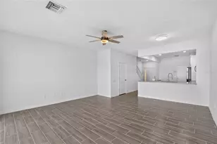 4746 Pond Ridge Dr, Riverview, FL 33578 - Photo 6