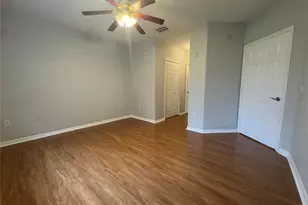 9507 Amberdale Ct, Riverview, FL 33578 - Photo 4