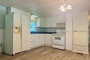 3405 Fremont Ln, Spring Hill, FL 34607 - Photo 6