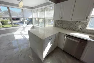 2525 37th St S, Saint Petersburg, FL 33711 - Photo 12