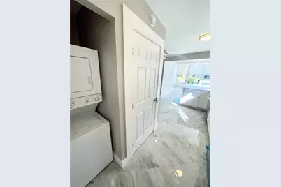 2525 37th Street S, Saint Petersburg, FL 33711 - Photo 22