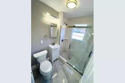 2525 37th Street S, Saint Petersburg, FL 33711 - Photo 10