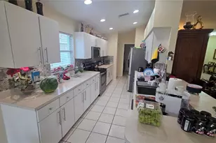 9708 White Barn Way, Riverview, FL 33569 - Photo 16