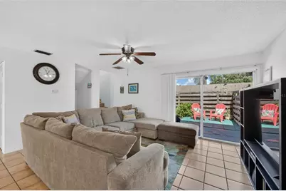 1131 Longfellow Road, Sarasota, FL 34243 - Photo 4