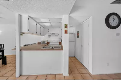 1131 Longfellow Road, Sarasota, FL 34243 - Photo 14