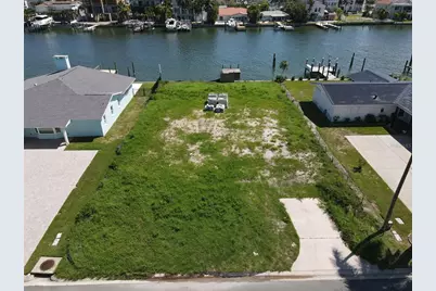 11125 4th St E, Treasure Island, FL 33706 - Photo 22