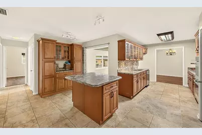 303 Saint Augustine Avenue, Temple Terrace, FL 33617 - Photo 10