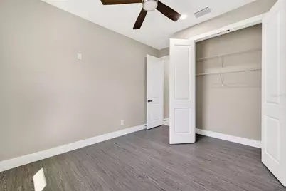 284 Roosevelt Avenue, Masaryktown, FL 34604 - Photo 34
