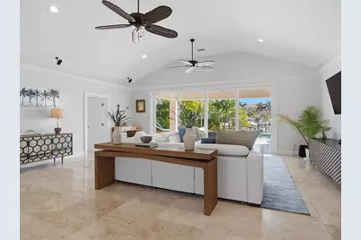 1028 79th Street S, Saint Petersburg, FL 33707 - Photo 24