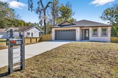 288 Roosevelt Avenue, Masaryktown, FL 34604 - Photo 2