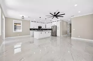 288 Roosevelt Ave, Masaryktown, FL 34604 - Photo 14