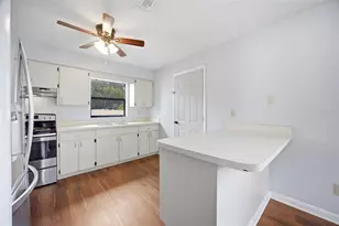 5412 N 48th St, Tampa, FL 33610 - Photo 10