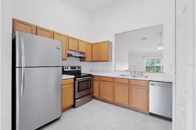 6412 Laurelwood Drive, Zephyrhills, FL 33542 - Photo 6