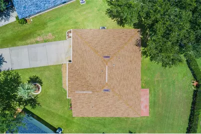 6412 Laurelwood Drive, Zephyrhills, FL 33542 - Photo 48
