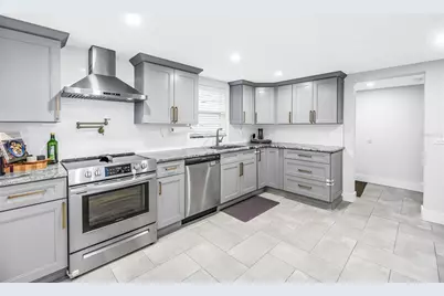 3935 Burlington Avenue N, Saint Petersburg, FL 33713 - Photo 18