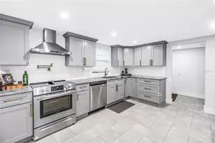 3935 Burlington Ave N, Saint Petersburg, FL 33713 - Photo 18