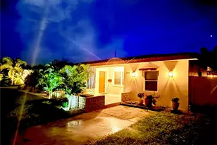 1500 77th St N, Saint Petersburg, FL 33710 - Photo 6