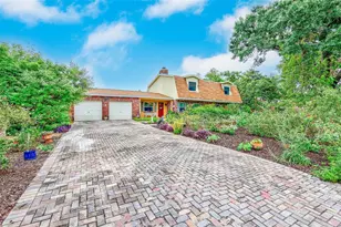 1716 Woodhaven Dr, Brandon, FL 33510 - Photo 1