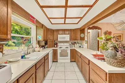 1716 Woodhaven Drive, Brandon, FL 33510 - Photo 8