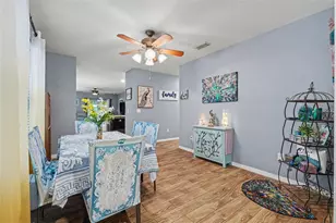 3918 Willow Hammock Dr, Palmetto, FL 34221 - Photo 2