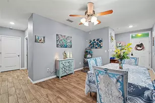 3918 Willow Hammock Dr, Palmetto, FL 34221 - Photo 4