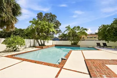 2804 Linthicum Place, Tampa, FL 33618 - Photo 48