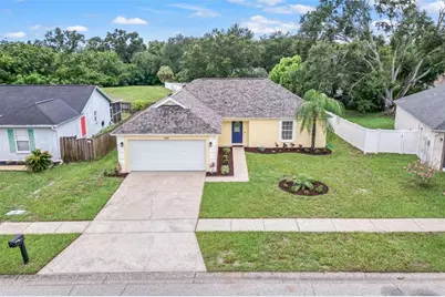 643 Lakemont Dr, Brandon, FL 33510 - Photo 42