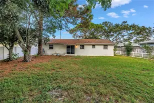 518 62nd Ave NE, Saint Petersburg, FL 33702 - Photo 30