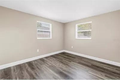 518 62nd Avenue NE, Saint Petersburg, FL 33702 - Photo 24