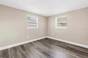 518 62nd Ave NE, Saint Petersburg, FL 33702 - Photo 24