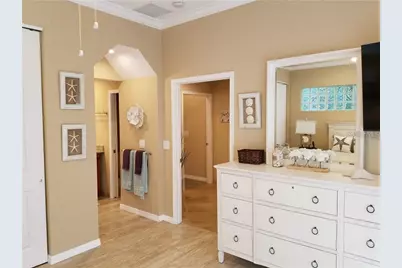 4000 Belle Vista Drive, Saint Petersburg, FL 33706 - Photo 10