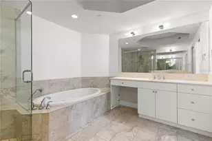 1325 Snell Isle Blvd NE, Saint Petersburg, FL 33704 - Photo 12