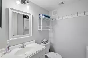 175 Medallion Blvd, Madeira Beach, FL 33708 - Photo 12