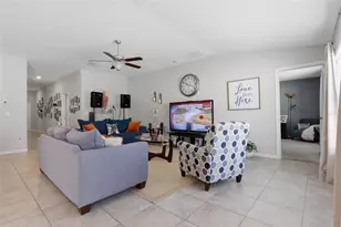 9626 Sage Creek Dr, Ruskin, FL 33573 - Photo 12