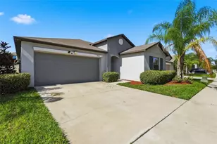 9626 Sage Creek Dr, Ruskin, FL 33573 - Photo 2