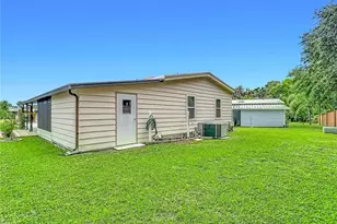4919 Blanco Dr, Zephyrhills, FL 33541 - Photo 22