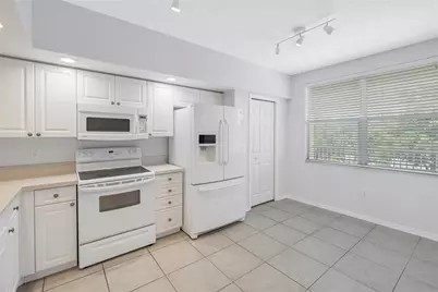 960 Starkey Road #2202, Largo, FL 33771 - Photo 28