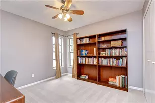 2512 Wrencrest Cir, Valrico, FL 33596 - Photo 20