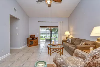 2512 Wrencrest Circle, Valrico, FL 33596 - Photo 12