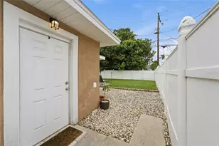 1252 Burma Ave, Clearwater, FL 33764 - Photo 36