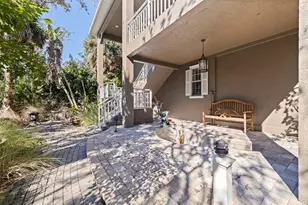 2000 Bayview Dr, Tierra Verde, FL 33715 - Photo 6