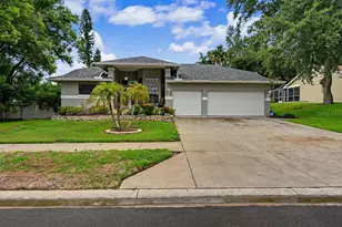 605 Tomoka Dr, Palm Harbor, FL 34683 - Photo 1