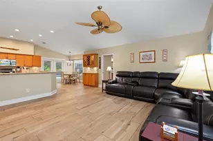 605 Tomoka Dr, Palm Harbor, FL 34683 - Photo 10