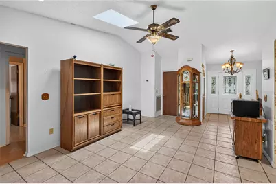 4803 Lynn Oaks Circle, Dover, FL 33527 - Photo 12