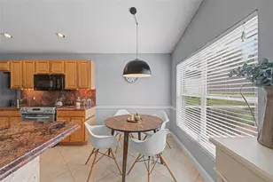 5418 Twin Creeks Dr, Valrico, FL 33596 - Photo 16