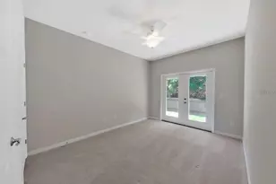 8303 King Blossom Ct, Tampa, FL 33615 - Photo 8