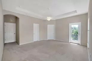 8303 King Blossom Ct, Tampa, FL 33615 - Photo 22