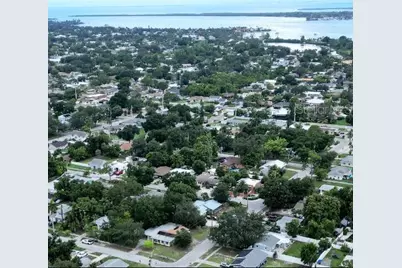302 51st Street W, Bradenton, FL 34209 - Photo 50